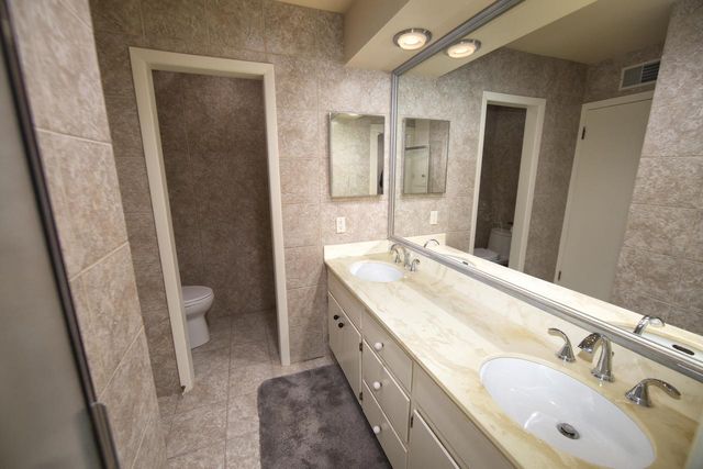 229 Indian Creek COURT, Fox Point, WI 53217