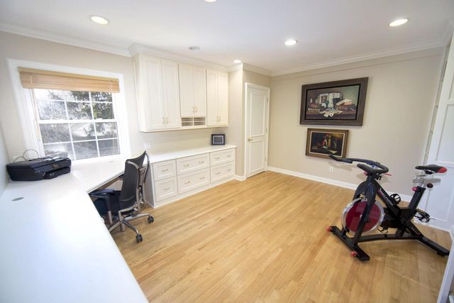 229 Indian Creek COURT, Fox Point, WI 53217