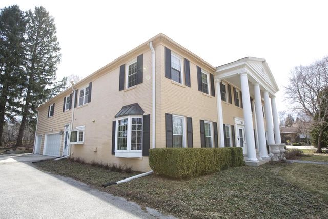 229 Indian Creek COURT, Fox Point, WI 53217