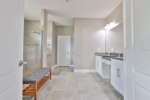 11718 LAKE LUCAYA DRIVE, Riverview, FL 33579