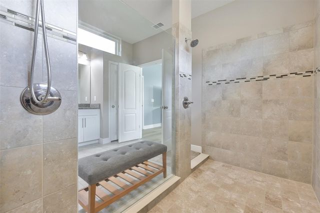 11718 LAKE LUCAYA DRIVE, Riverview, FL 33579