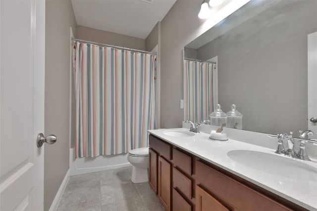 11718 LAKE LUCAYA DRIVE, Riverview, FL 33579