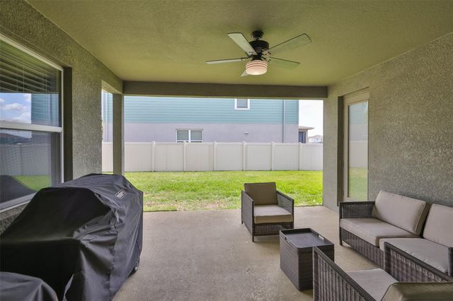 11718 LAKE LUCAYA DRIVE, Riverview, FL 33579