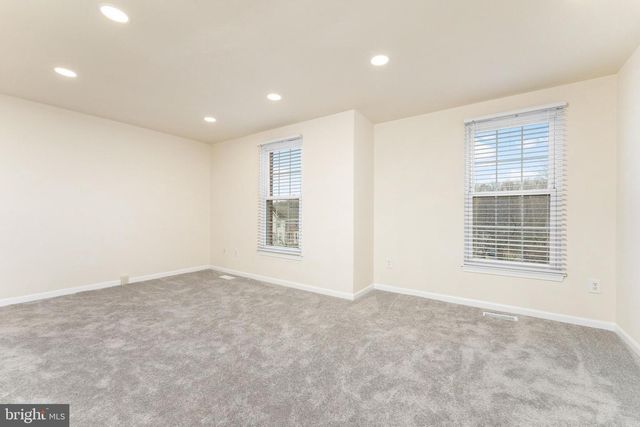 3421 BELLEPLAIN CT, Dumfries, VA 22026