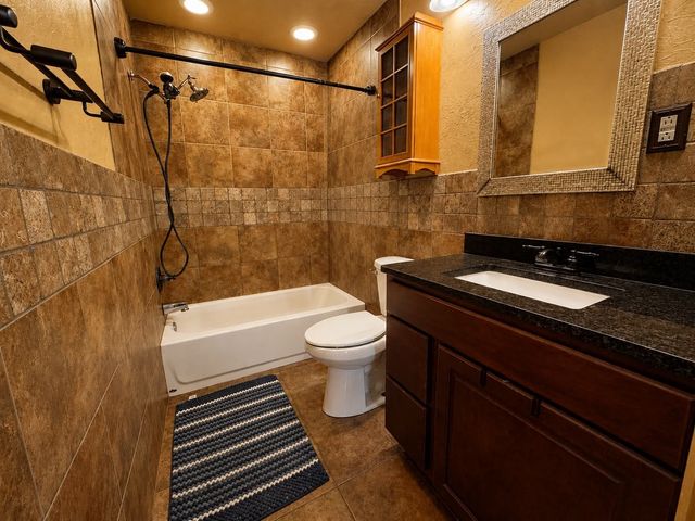 362 Private Road 4379, Decatur, TX 76234