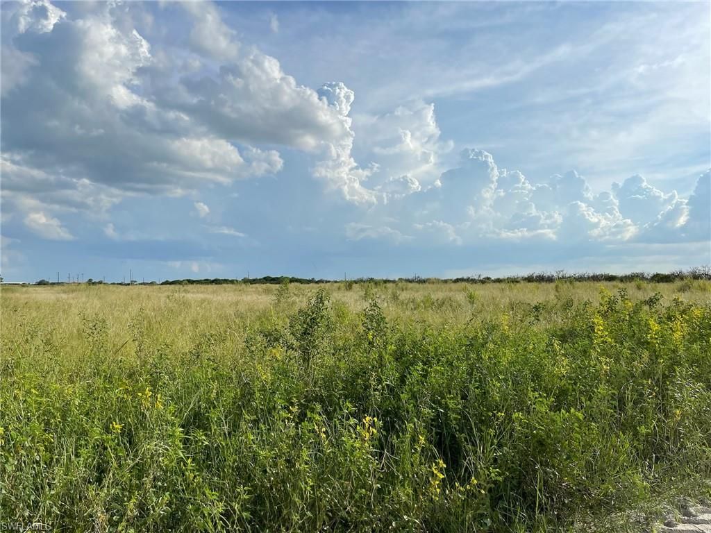 6985 6th RD, LABELLE, FL 33935 — photo 2