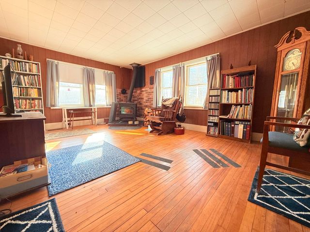 15 Hastings Court, Charlestown, NH 03603