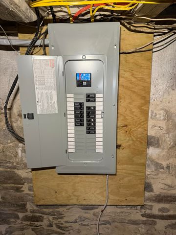 15 Hastings Court, Charlestown, NH 03603