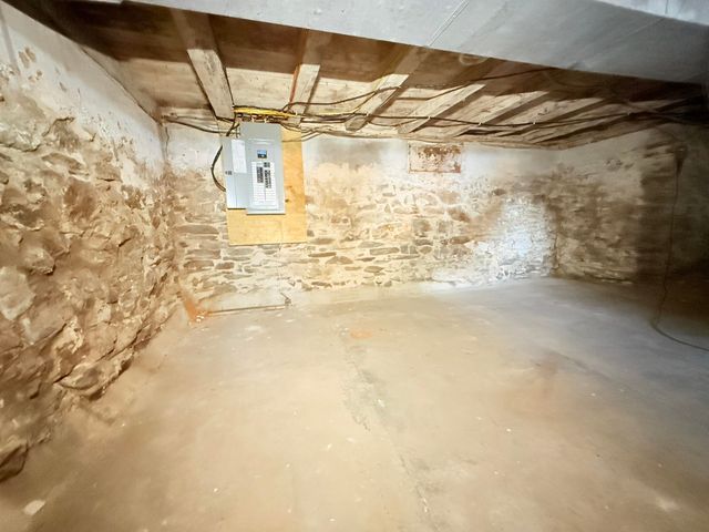 15 Hastings Court, Charlestown, NH 03603