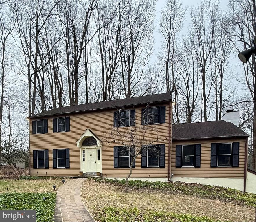 559 MITCHFORD RD, Wayne, PA 19087