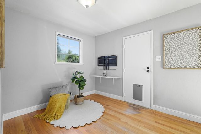 2003 Castro Way, Sacramento, CA 95818