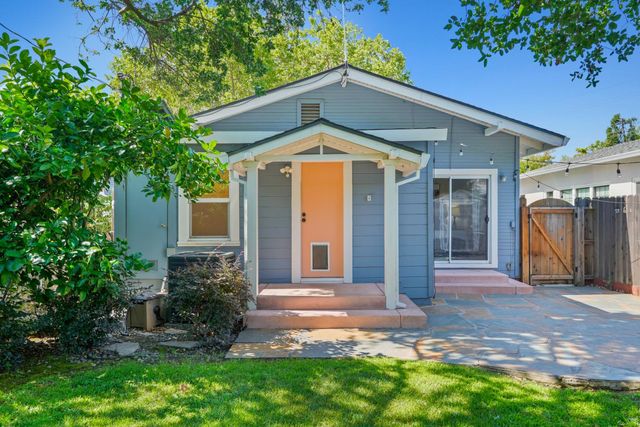 2003 Castro Way, Sacramento, CA 95818