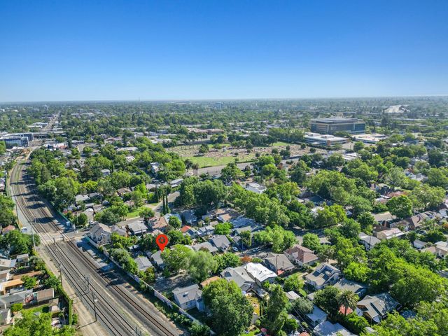 2003 Castro Way, Sacramento, CA 95818