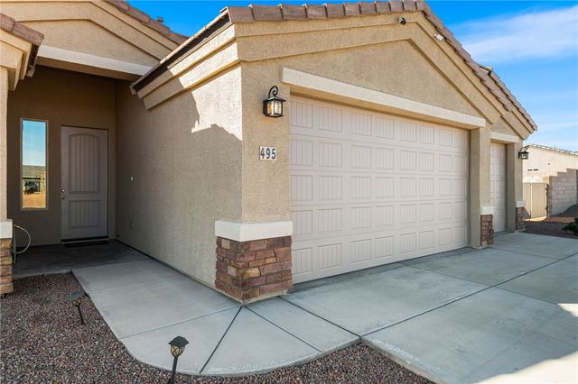 495 S Glen Canyon Road, Golden Valley, AZ 86413