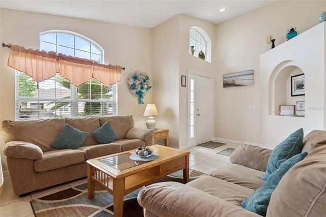 967 LAKE BERKLEY DRIVE, Kissimmee, FL 34746