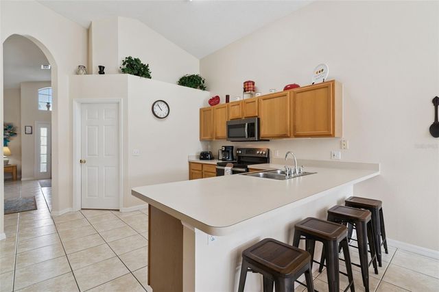 967 LAKE BERKLEY DRIVE, Kissimmee, FL 34746