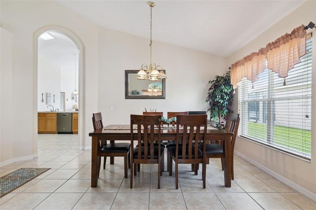 967 LAKE BERKLEY DRIVE, Kissimmee, FL 34746