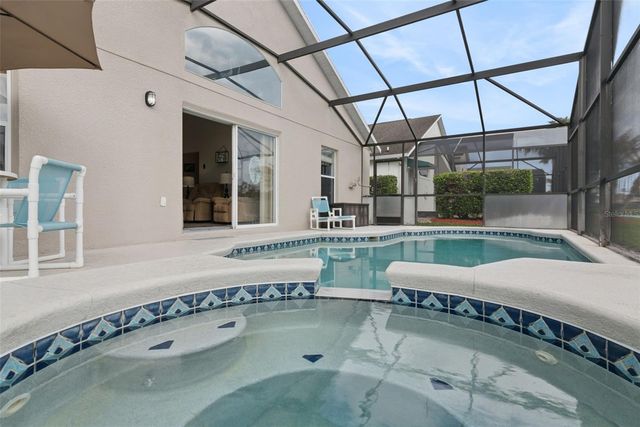 967 LAKE BERKLEY DRIVE, Kissimmee, FL 34746