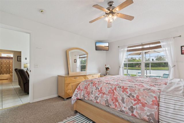 967 LAKE BERKLEY DRIVE, Kissimmee, FL 34746