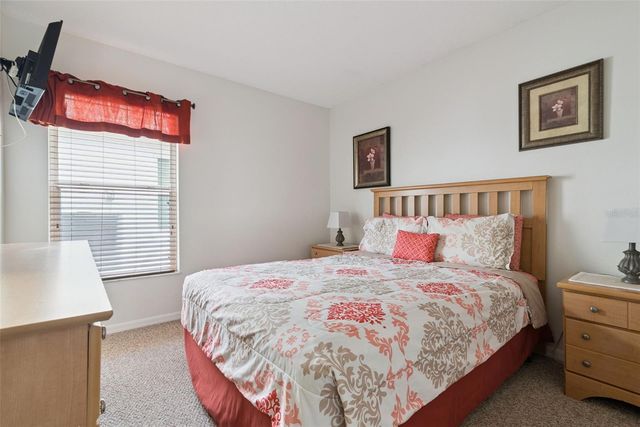 967 LAKE BERKLEY DRIVE, Kissimmee, FL 34746