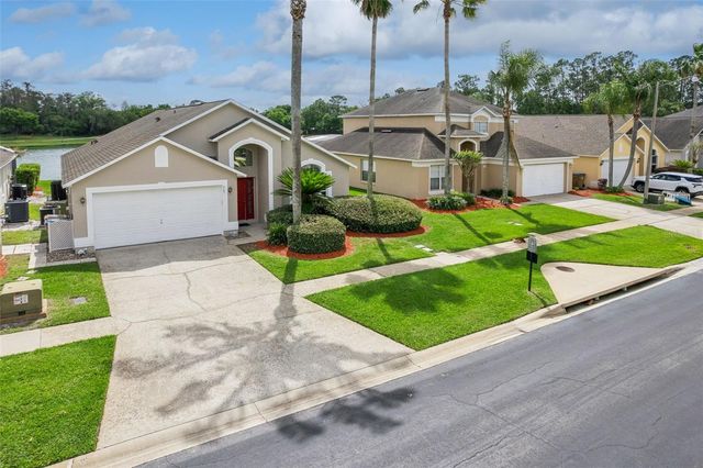 967 LAKE BERKLEY DRIVE, Kissimmee, FL 34746