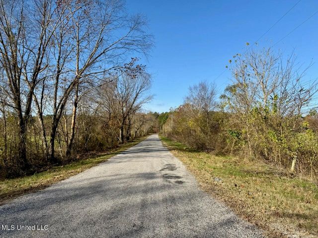 3 Do Road, Lamar, MS 38642