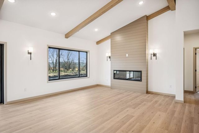 2675 128th Avenue NW, Coon Rapids, MN 55448