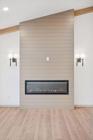 2675 128th Avenue NW, Coon Rapids, MN 55448