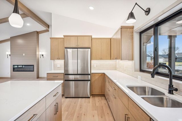 2675 128th Avenue NW, Coon Rapids, MN 55448