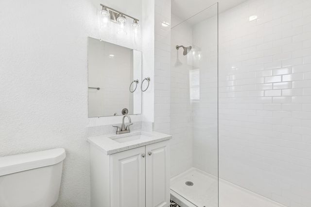 1426 Cape Cod Drive, Dallas, TX 75216