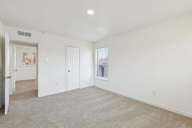 1426 Cape Cod Drive, Dallas, TX 75216