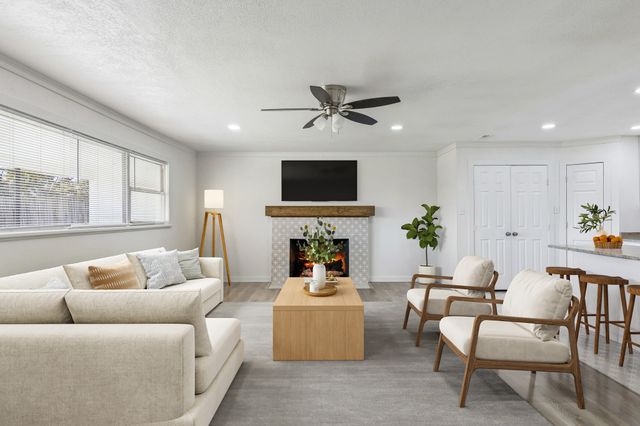 1426 Cape Cod Drive, Dallas, TX 75216