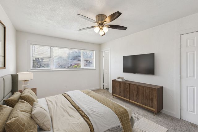 1426 Cape Cod Drive, Dallas, TX 75216