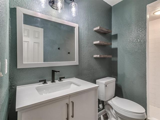 513 Beagle Circle, Edmond, OK 73003
