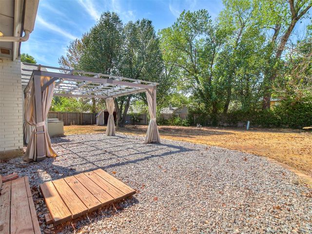 513 Beagle Circle, Edmond, OK 73003
