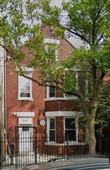 2403 S St Louis Avenue, Chicago, IL 60623