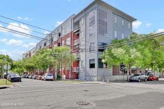 801 N 4th Street Apt 302, Wilmington, NC 28401