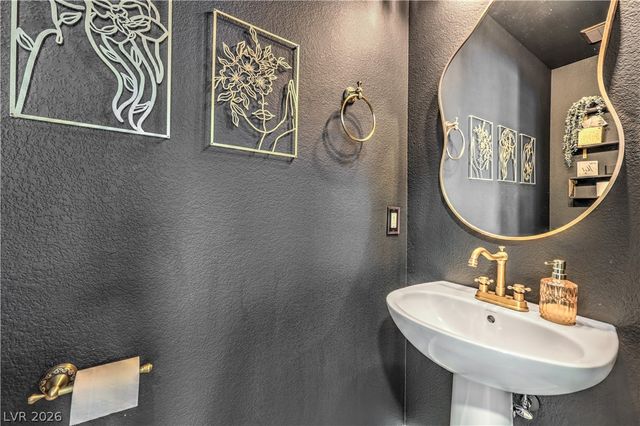 5529 Meridian Rain Street, North Las Vegas, NV 89031