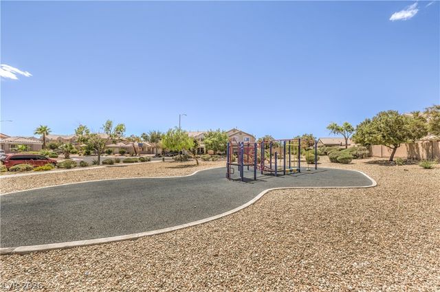 5529 Meridian Rain Street, North Las Vegas, NV 89031