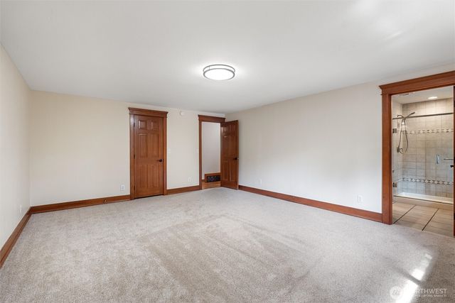 27422 SE 236th Street, Maple Valley, WA 98038