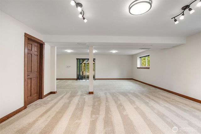 27422 SE 236th Street, Maple Valley, WA 98038