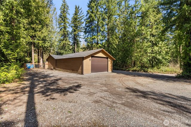27422 SE 236th Street, Maple Valley, WA 98038