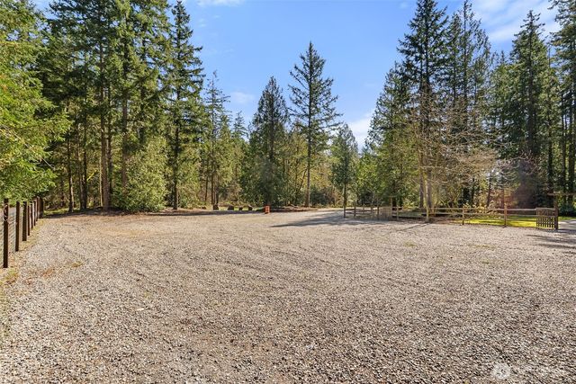 27422 SE 236th Street, Maple Valley, WA 98038