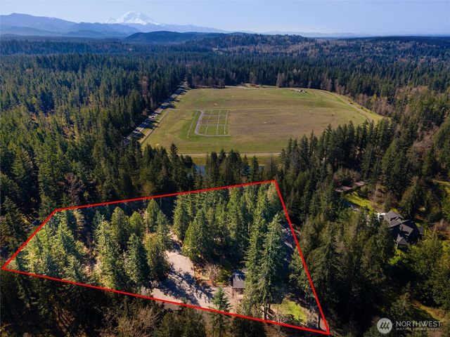 27422 SE 236th Street, Maple Valley, WA 98038