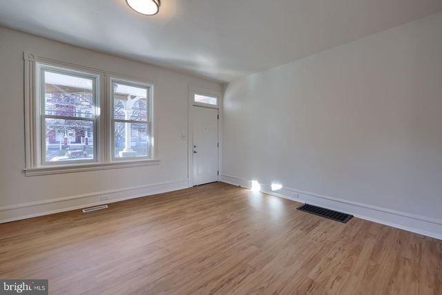 227 S ANN ST, Lancaster, PA 17602