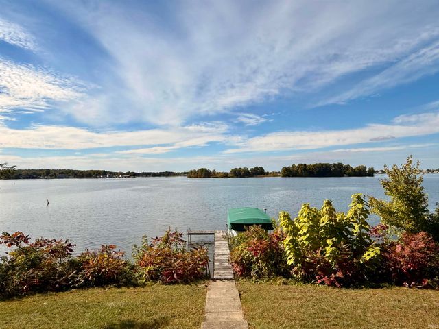 2024 White Creek Drive, Rochester, IN 46975