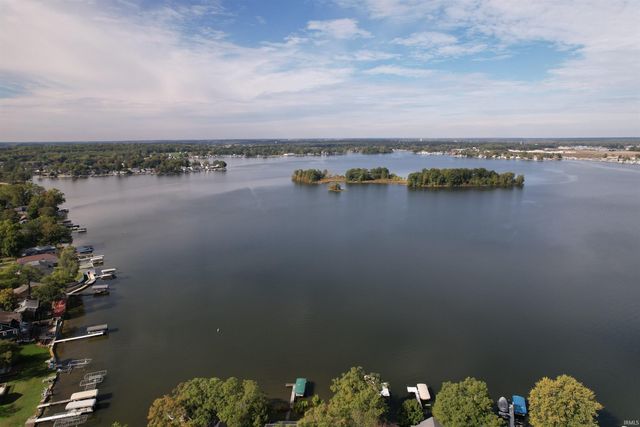 2024 White Creek Drive, Rochester, IN 46975