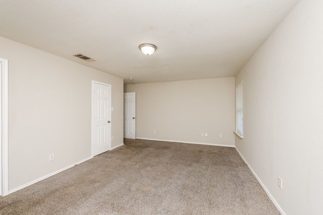 3006 Dusty Oak Drive, Dallas, TX 75227