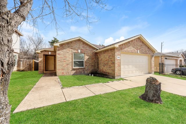 3006 Dusty Oak Drive, Dallas, TX 75227
