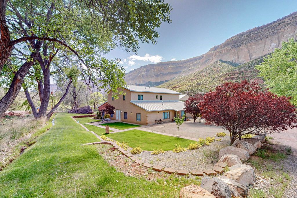 Image 1 of property listing at 16441 Highway 4, Jemez Springs, NM 87025
